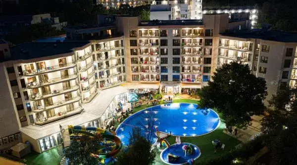 Bulgarii atrag românii cu concerte gratuite la hoteluri