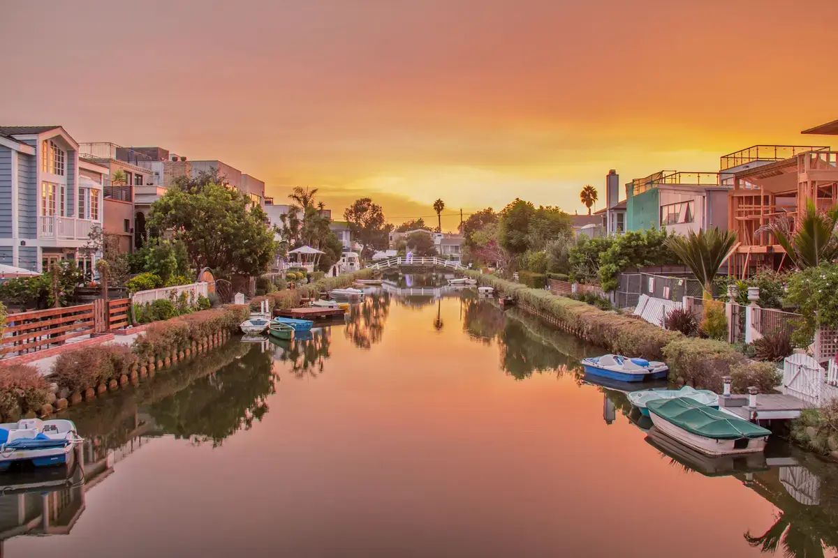 Canalele iconice din California: O Veneție americană