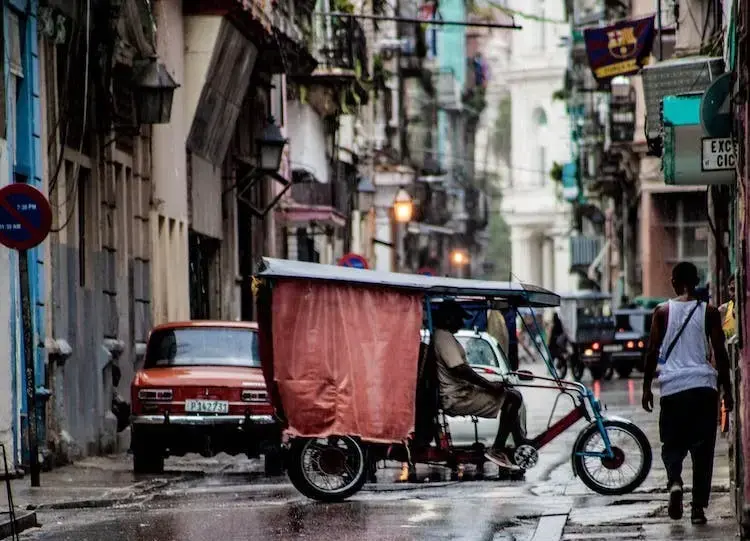 Cuba se confruntă cu criză de kerosen, turismul este afectat