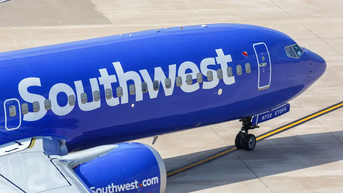 Taxele cu trei cifre sporesc indignarea pasagerilor Southwest Airlines