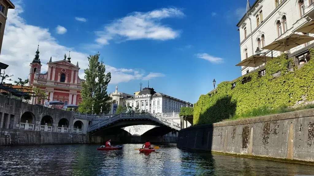Vacanțe ecologice: șapte destinații cu turism sustenabil și impact redus pe mediul înconjurător