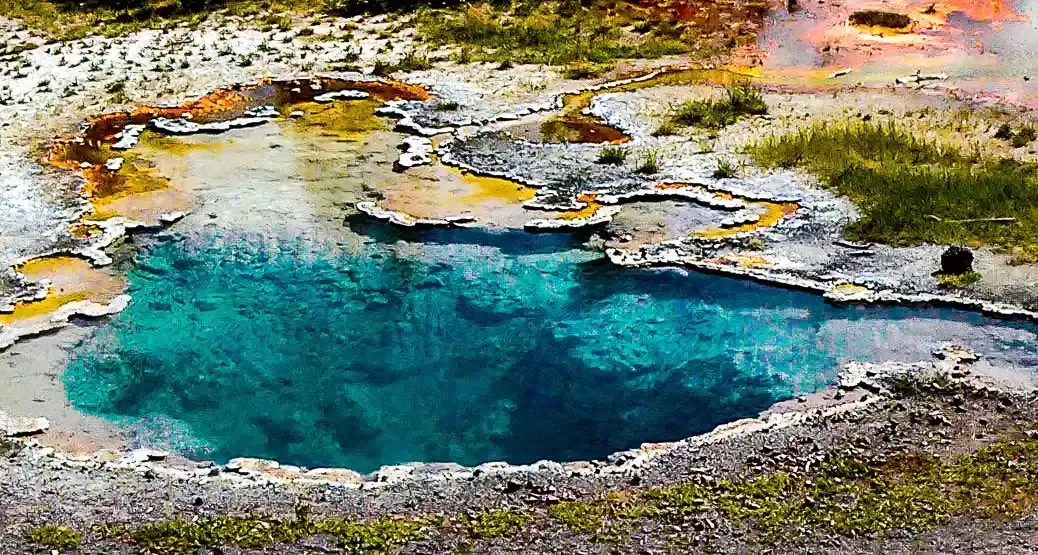 Yellowstone, o fereastră spre originile vieții pe Pământ