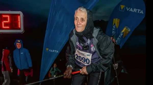 La 85 de ani, bunica Eugenia ia din nou cu asalt muntele la Azuga Trail Race