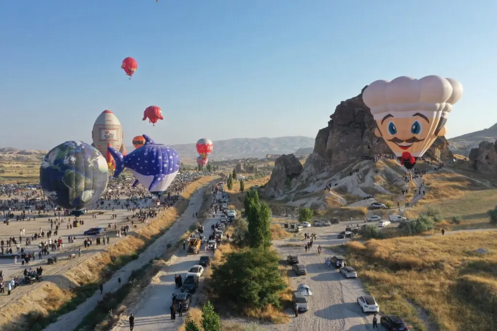 Cappadocia, capitală mondială a turismului de aventură