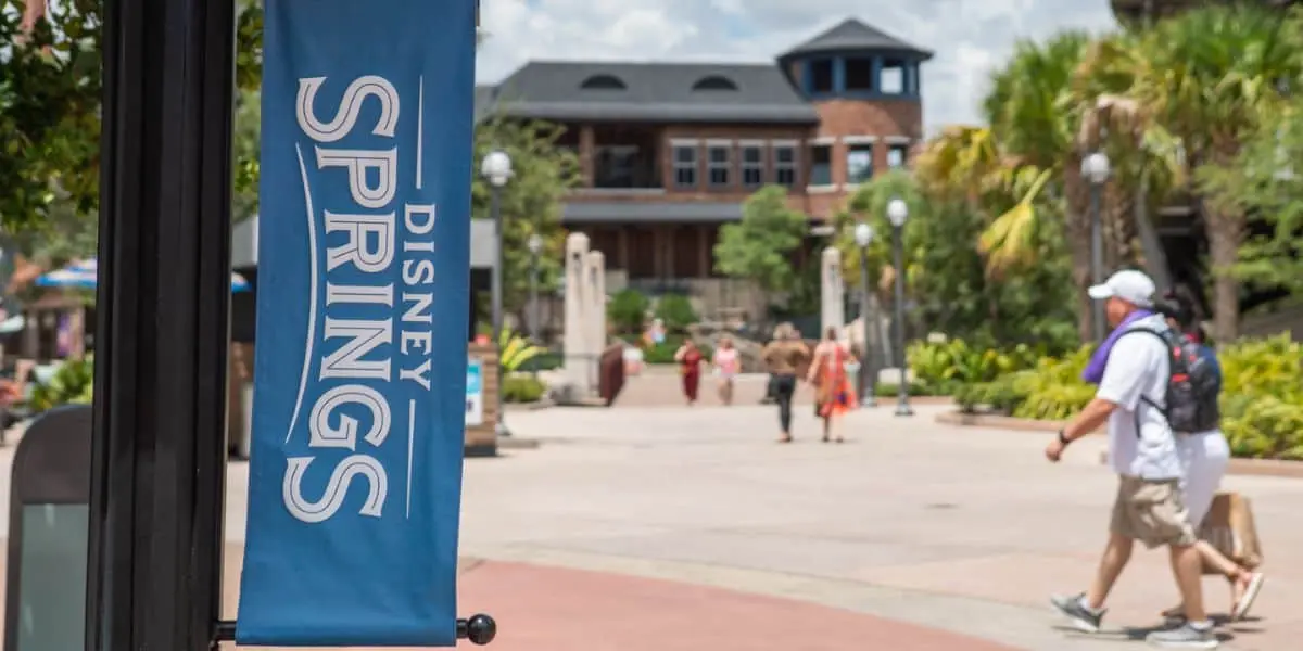 Disneyland Location se mută în Florida: magazin permanent la Disney Springs
