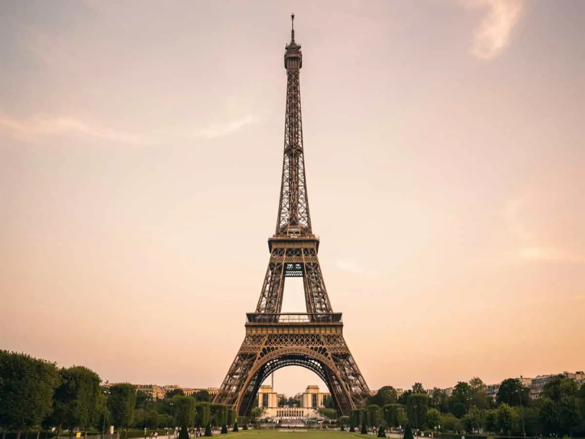 Franța și Grecia conduc schimbarea spre un turism mai verde în Europa