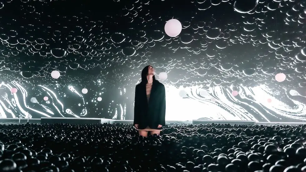 Immerse LDN: Balloon Museum transformă malul Tamisei într-o experiență imersivă