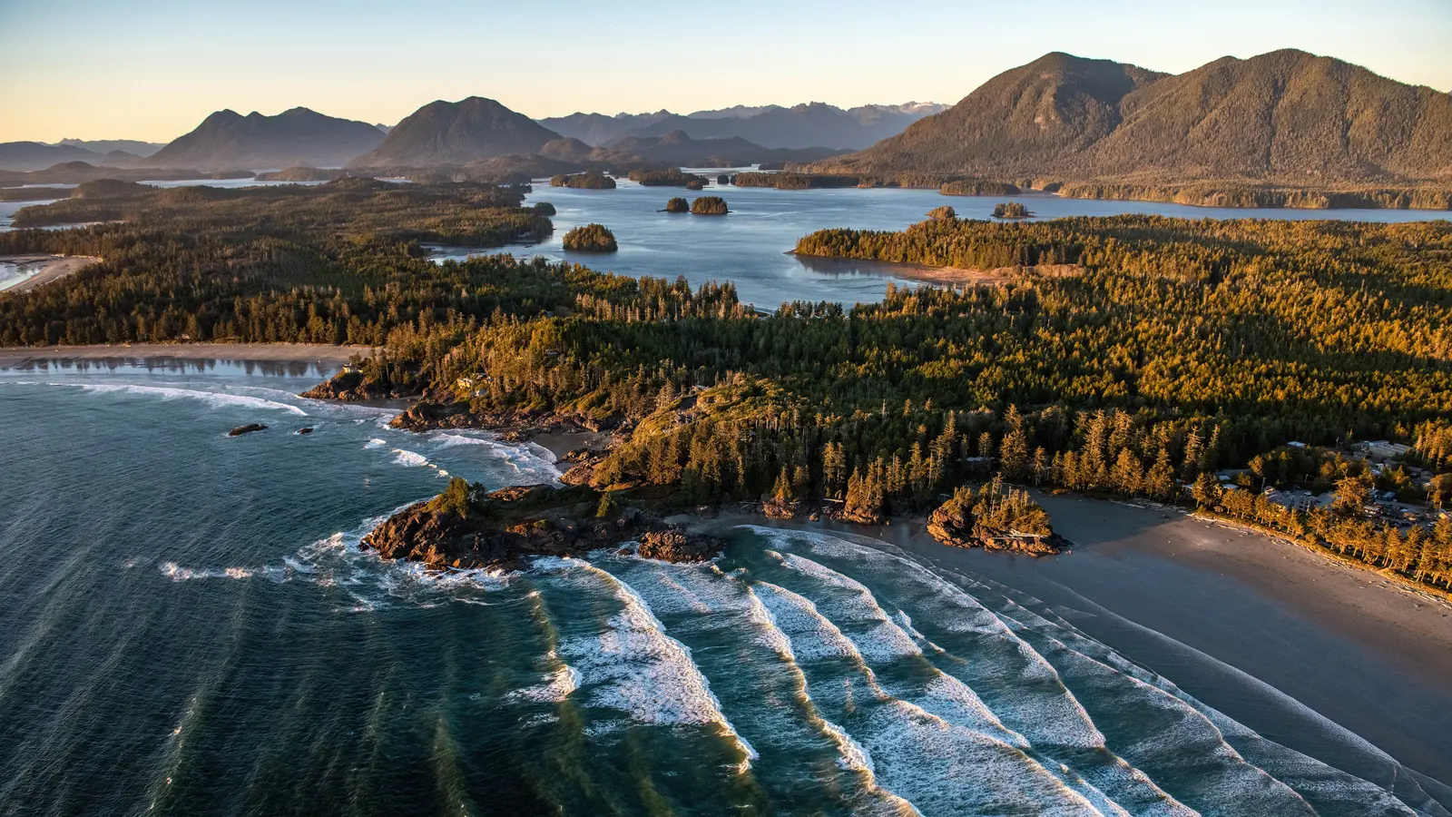 Insula Vancouver devine destinația ideală pentru iubitorii de relaxare, oferind o experiență unică de wellness