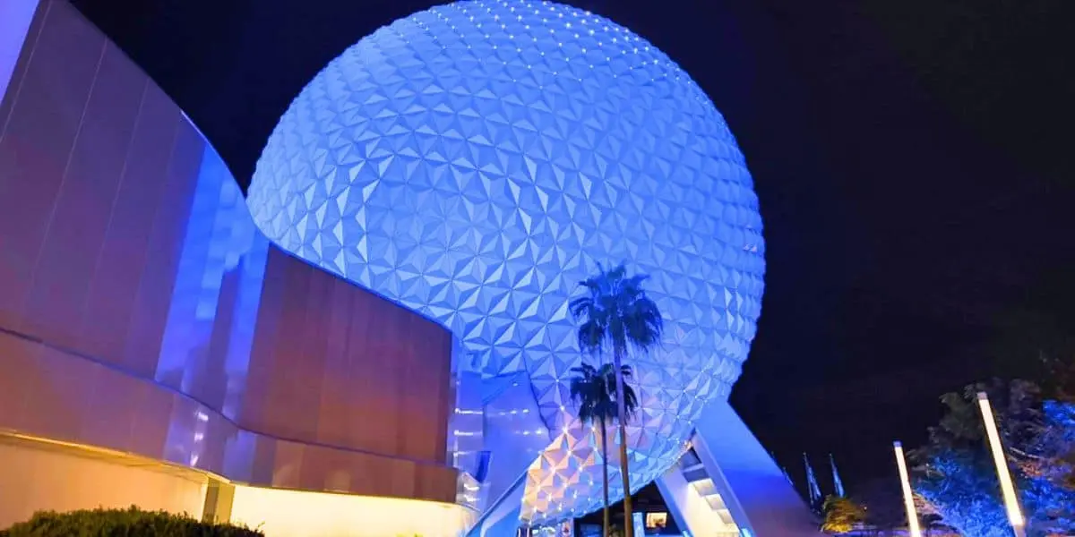 Interdicție pe viață în parcurile Disney pentru un susținător Trump