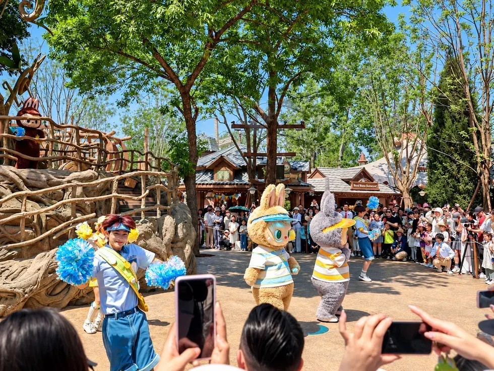 Magia prinde viață: POP LAND, tărâmul jucăriilor de colecție din Beijing