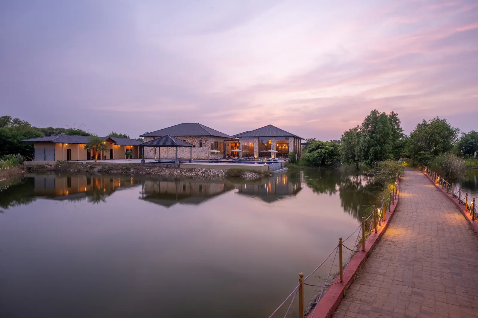Radisson deschide Jungle Home Resort în inima pădurii Tadoba