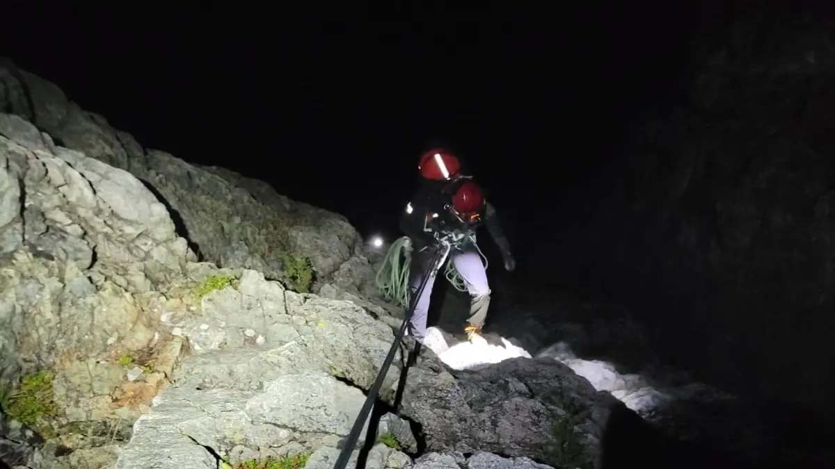 Echipajul canadian salvează alpinistul chemat de ajutor de trei ori în 2024
