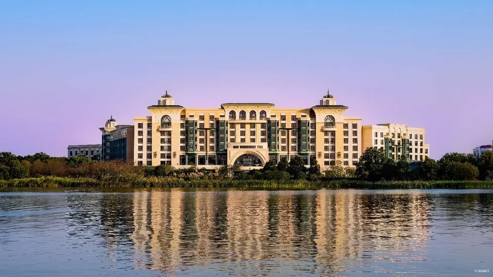 Shanghai Disney Resort își extinde magia: se deschide al treilea hotel tematic